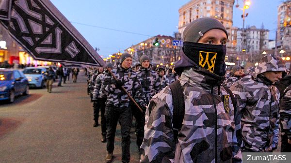 «Воевать будут все». Психопаты из «Азова»* предложили свои услуги по отлову уклонистов