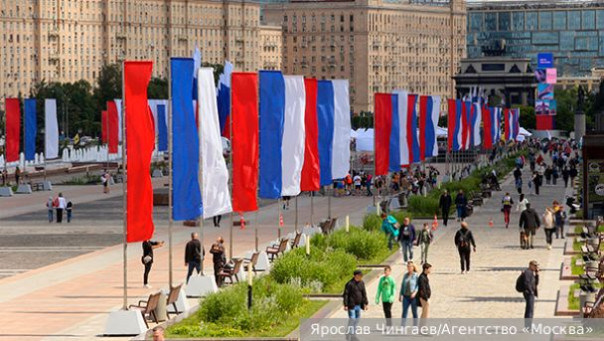 Новый железный занавес Запада вышел некачественнее старого