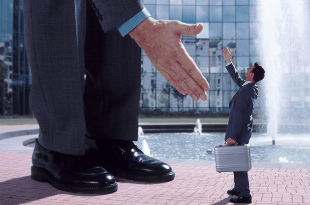 Зеленый свет не для всех: кому в Петербурге бизнес вести хорошо