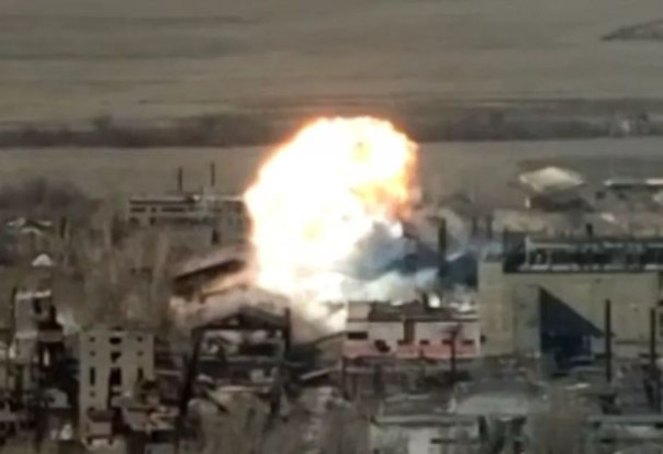 ВКС нанесли удар по укрепленной позиции ВСУ в Красногоровке в ДНР