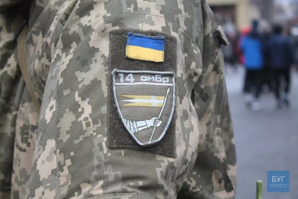 В сети обсуждают шокирующую историю в рядах 14 омбр ВСУ: пьяные офицеры чуть заживо не сожгли мобилизованного из Харькова