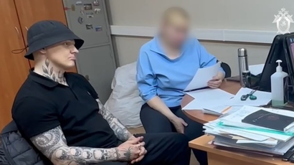 В подмосковном Красногорске задержан сатанист и сторонник нацистской идеологии, которого подозревают в изнасиловании несовершеннолетней