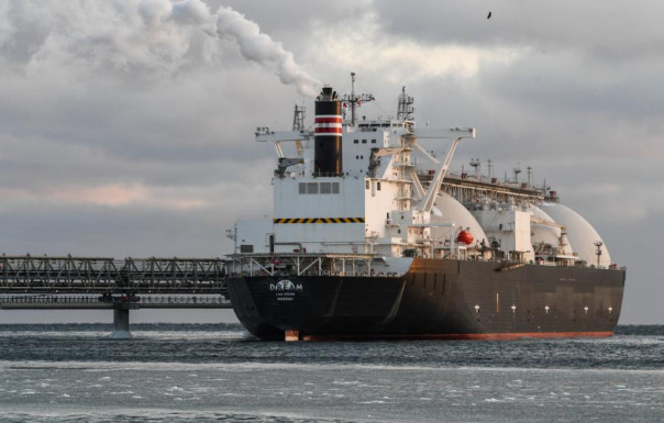 ЕС намерен включить в 14-й пакет санкций против России запрет на поставки СПГ