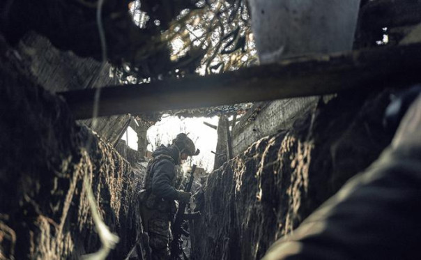 Командир взвода с позывным Ворон показал кадры зачистки Очеретина (18+).