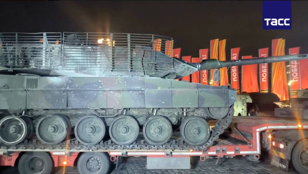 «Путин издевается». На Западе огорчились из-за выставки трофейной техники НАТО в Москве