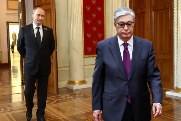 Астана остается без российских денег. Россия закручивает Казахстану сразу несколько гаек