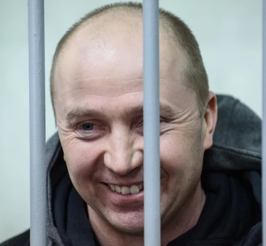 У главного свердловского борца с коррупцией Андрея Дьякова нашли целый автопарк элитных автомобилей