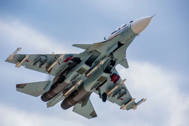 Истребители Су-30СМ не дали авиации ВСУ взлететь с аэродромов в зоне СВО| Зенитчики РФ уничтожили над Херсонской областью ударный дрон Warmate