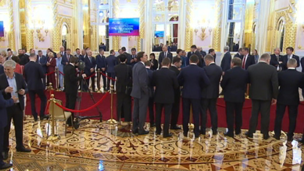 Первые гости прибывают на инаугурацию Путина