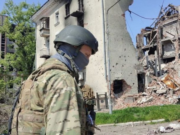 Раненый российский боец 21 день выживал в зоне СВО без еды и воды