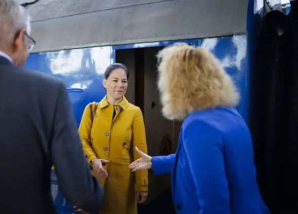 Безнаказанный политический туризм на Украину продолжается: Глава МИД Германии неожиданно приехала в Киев