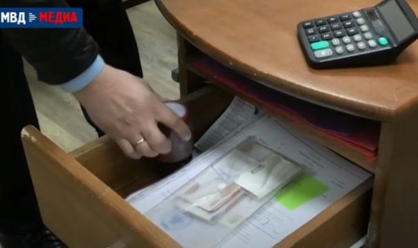 Работники центра дополнительного образования подозреваются в организации незаконной миграции