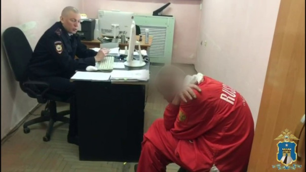 В Кисловодске вандал сжег венки на Вечном огне