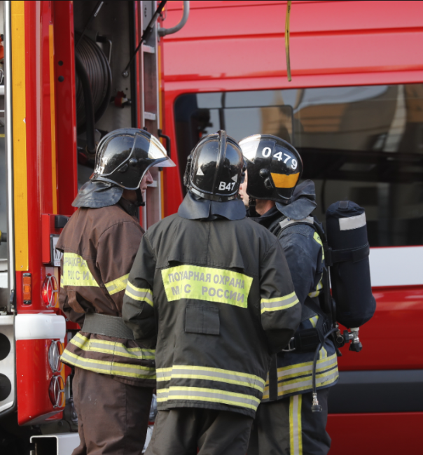 В Адыгее после атаки БПЛА произошел пожар на нефтебазе| В Славянске-на- Кубани погибла женщина