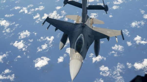 Русские Су-35 схлестнутся в небе Украины с новейшими F-16