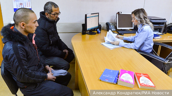 Курсы адаптации мигрантов решили открыть по всей России