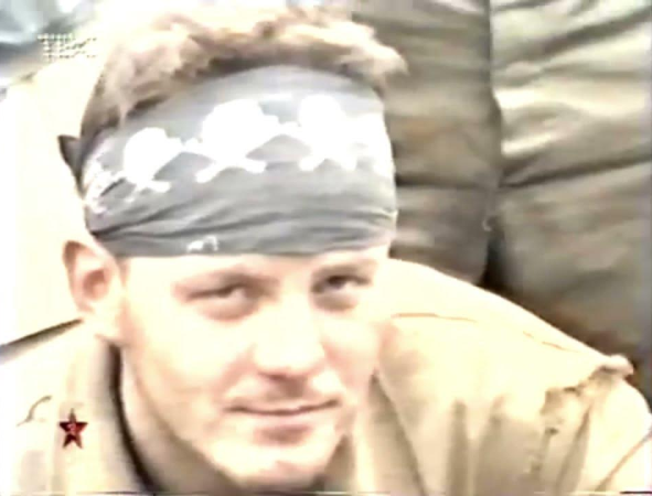 Легендарный боец "Бешеной" роты живёт затворником: "Придёт время умирать, просто улыбайся"