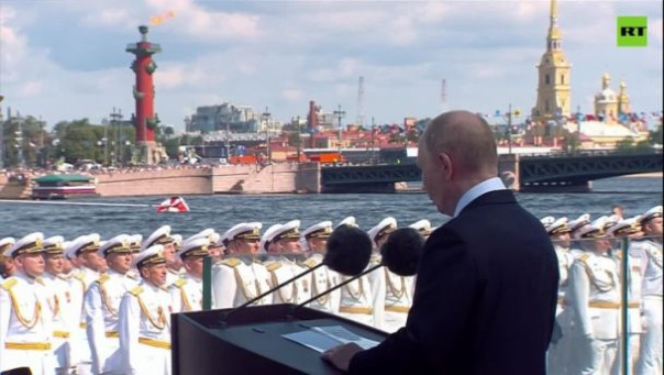 Полное выступление Путина на параде ВМФ в Санкт-Петербурге