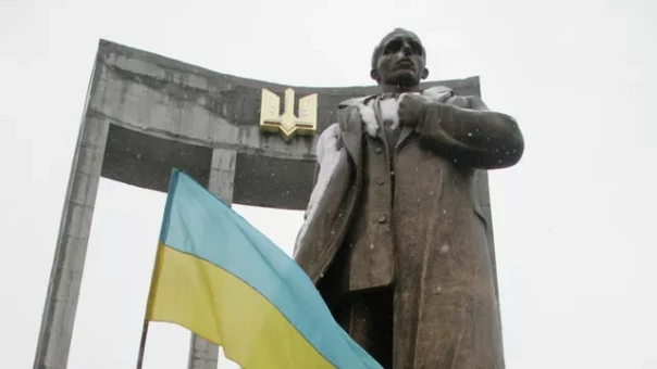 Изгоняя морок из мозгов. Заниматься силовой денацификацией будет вынуждено государство