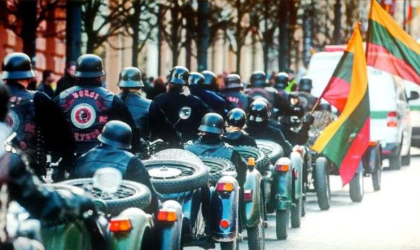 Вильнюсские нацисты: нам всё равно, сколько красных убили солдаты Гитлера в Литве