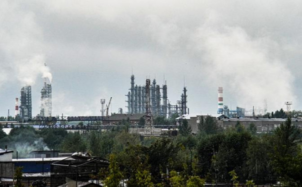 Грандиозный пожар на НПЗ в Омске: Версии сходятся на диверсии