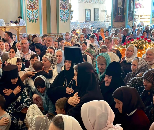 «Вестник психиатрии»: Одесская игуменья не выходит из Московского патриархата, но заверяет, что его нет