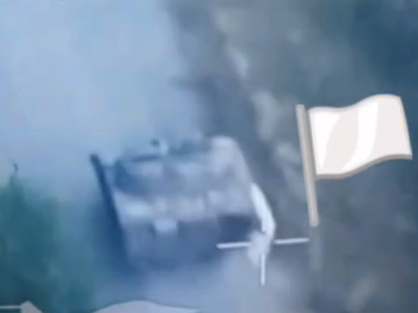 ВСУшники на БМП под белым флагом пытались сдаться в плен и были уничтожены своими "побратымами"