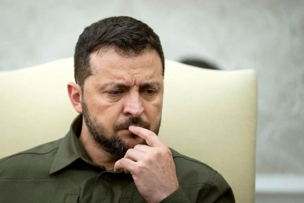 WP: Зеленский более открыт к переговорам с РФ, так как его позиции ослабли