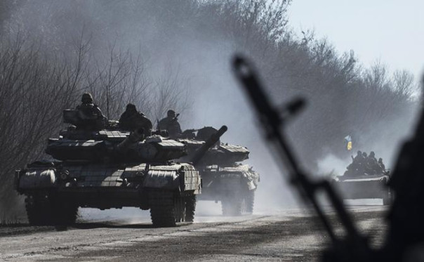 Ноябрь будет жарким: ВСУ готовят танковый удар из Изюма, куда стянули десятки «Леопардов» и БМП «Брэдли»