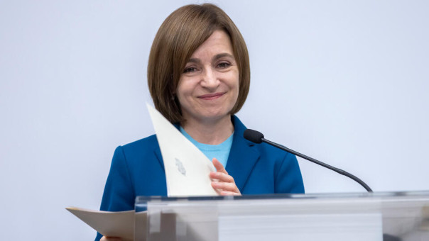 Президента Молдавии выбрали канадцы и американцы