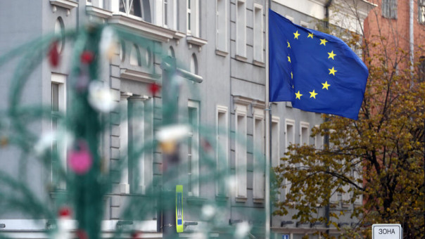 ЕС запрещает и проигрывает