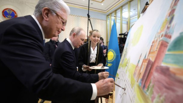 Путин прилетел в Казахстан