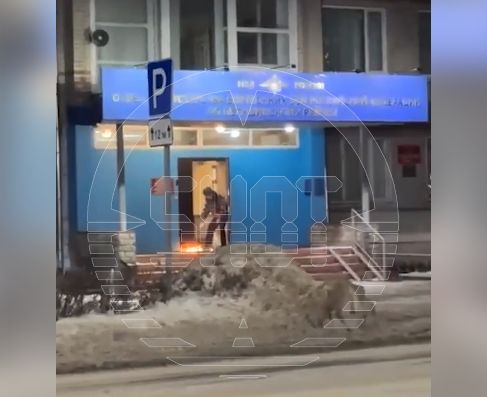 Школьная учительница английского пыталась спалить отдел полиции во Владимирской области