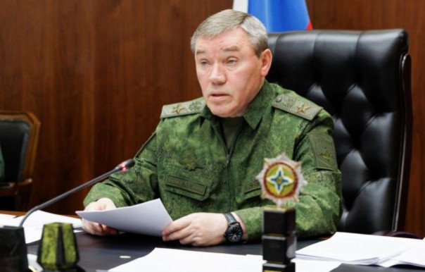 Начальник Генштаба ВС РФ обсудил с американским коллегой конфликт на Украине