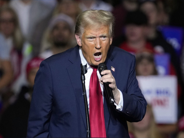 Трамп резко отреагировал на отказ президента Панамы возвращать канал