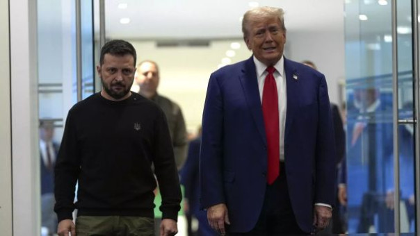 Неправильный треугольник переговоров: Зеленский бьет, Трамп слушает, Путин отвечает