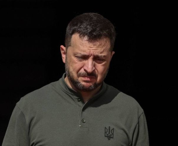 В офисе Зеленского постарались объяснить, почему он матерился в интервью