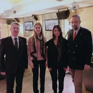 Коротко: Габсбурги и пара прихвостней, ну и матчасть