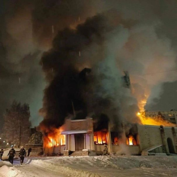 15-летний школьник задержан на месте теракта в Выборге: Он снимал горящий склад с гуманитаркой для бойцов СВО.