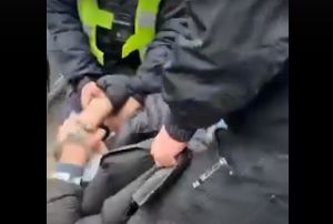 «Одесса умерла!» В Сети опубликованы очередные кадры тяжелой работы силовиков по отлову украинцев