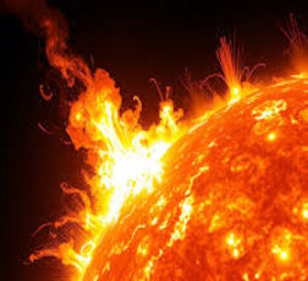 Мощный выброс плазмы на Солнце может задеть Землю