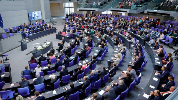 В бундестаге призвали кабмин ФРГ срочно отчитаться за военную помощь Украине