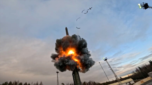 В США считают провальными шансы Трампа добиться денуклеаризации России и КНР