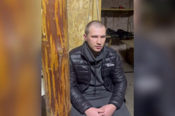 В Курахово полицейские в подвале нашли связиста ВСУ