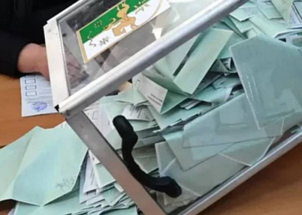 В Абхазии состоится второй тур выборов президента, фактически референдум абхазского народа: вы с Россией (за Гунба) или нет (за Ардзинба)