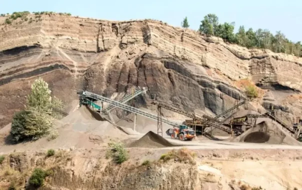 Зеленский надул Трампа, в разы преувеличив запасы редкоземельных металлов на Украине