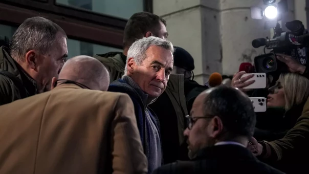 Кандидата в президенты Румынии обвиняют в шести преступлениях