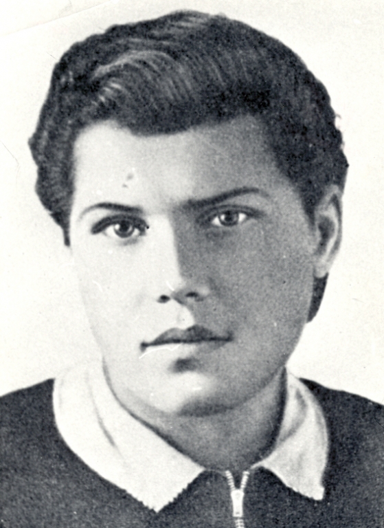 Гиммлер был взбешен, когда узнал, что пленная русская разведчица в упор расстреляла офицеров СС