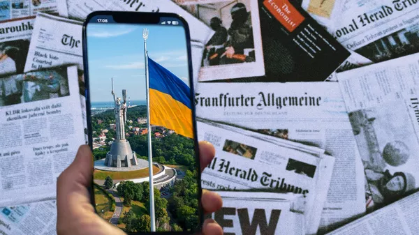 "Бейте украинцев, русским выкручивайте руки". Украина в международном контексте