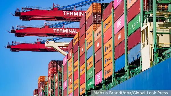 В чем логика самой кровожадной торговой войны Трампа